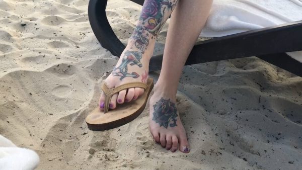 BEACH FOOT WORSHIP Online - Image 4